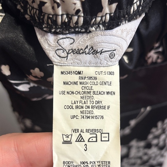 Speechless Monochrome Floral Dress - Picture 2 of 4